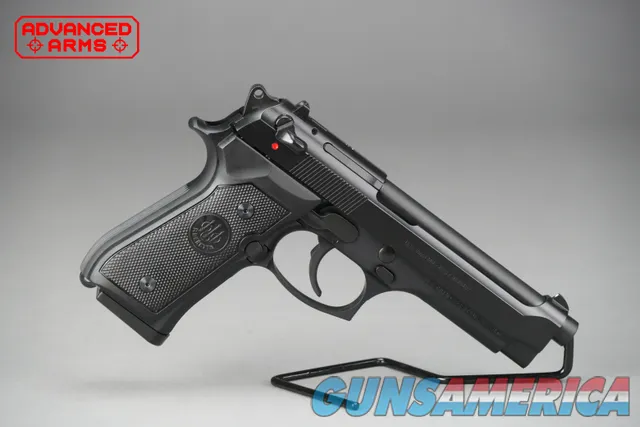 BERETTA M9, 9MM, 4.9" BARREL / 15+1 *BNI...