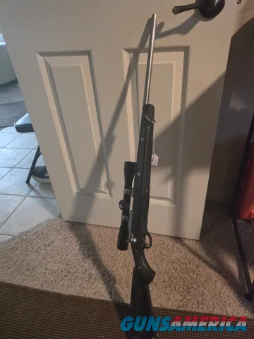Ruger 77/22 .22 LR Bolt-Action Rifle w/ ...
