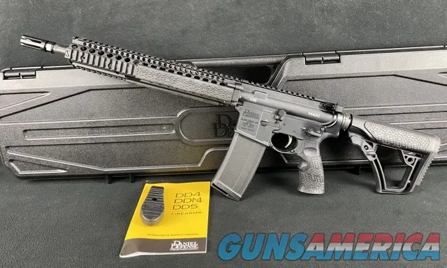 Daniel Defense DDM4 M4A1 RIS II 5.56 NAT...