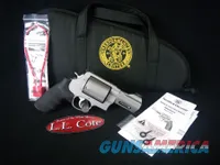 Smith & Wesson Perf Ctr Model S&W500 3.5" NEW
