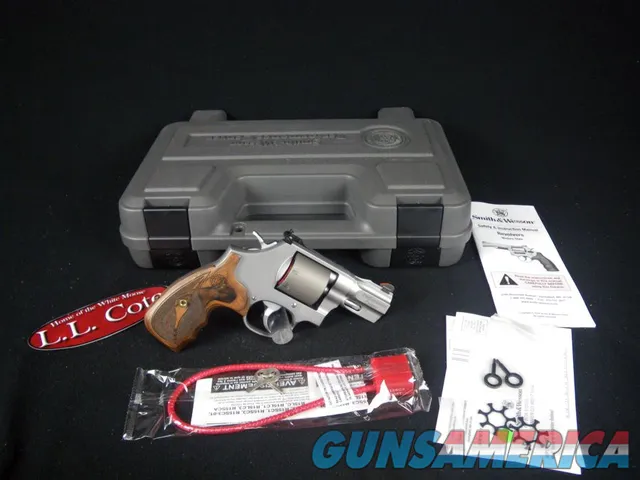 Smith & Wesson Model 986 9mm 2.5" Perf C...
