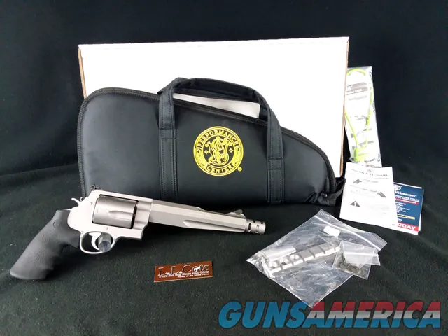 Smith & Wesson Performance Center S&W500...