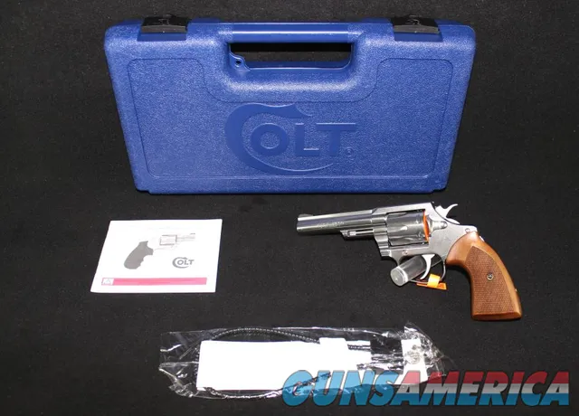 Colt Viper 357 Mag Stainless/Walnut 4.25...