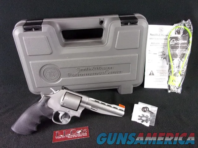 Smith & Wesson Performance Center 686 35...