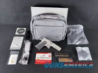 Kimber Stainless II 45ACP 5" Club Bundle NEW 3200007CAB
