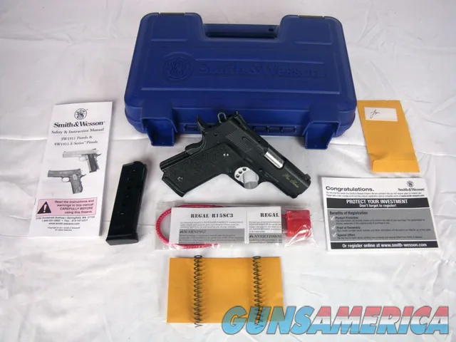 Smith & Wesson Pro Series 1911 Subcompac...