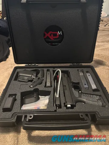 Springfield XD(M) 9mm with Full Kit & Ca...