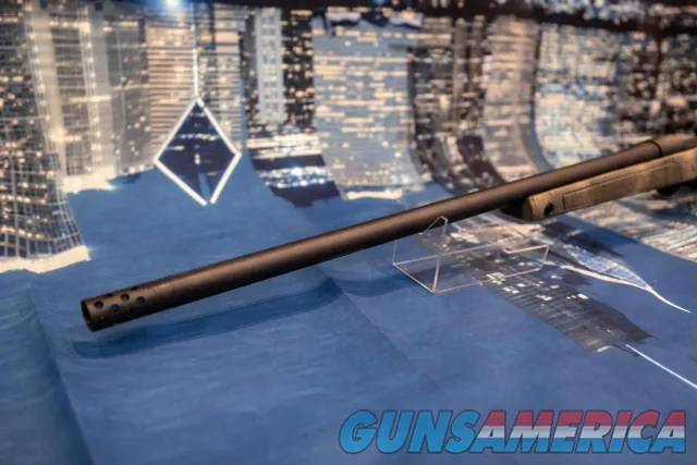 Bergara B-14 HMR Wilderness .300 Win Mag, 26in threaded barrel, 5+1, Woodland camo mini-chassis - New Old Stock