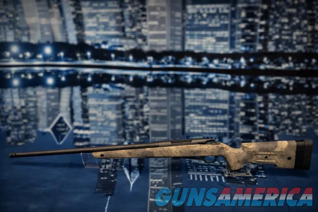 Bergara B-14 HMR Wilderness .300 Win Mag, 26in threaded barrel, 5+1, Woodland camo mini-chassis - New Old Stock