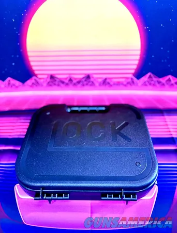 Glock 43 Subcompact 9mm, 3.39in barrel, 6+1, fixed sights, two mags - New Old Stock
