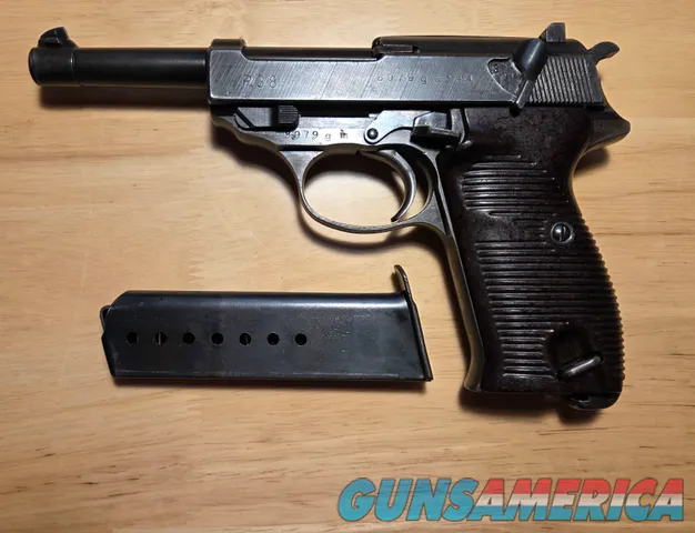 Walther P38 9mm WWII Pistol with Magazin...