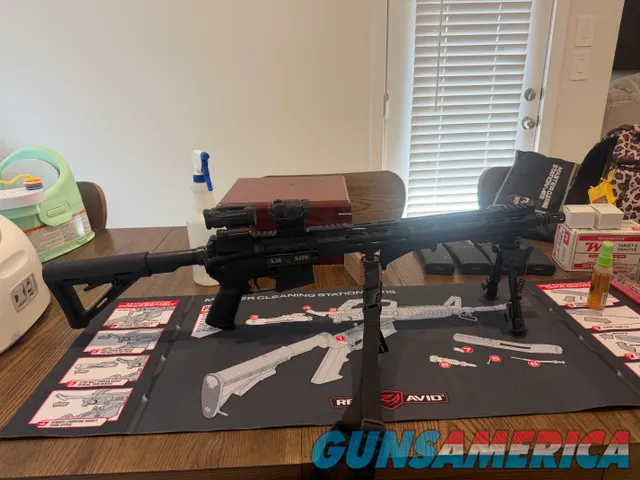 AR-15 5.56 NATO Rifle w/ Red Dot & M...